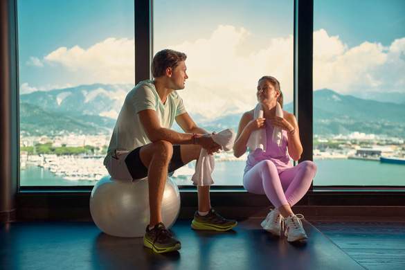 Virgin Voyages, B-Complex 3.jpg